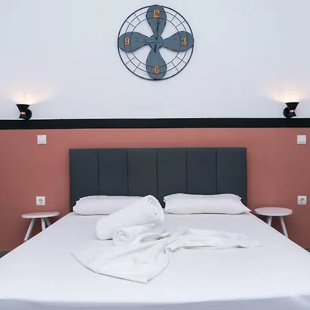 Larissis Stylish Guest house *